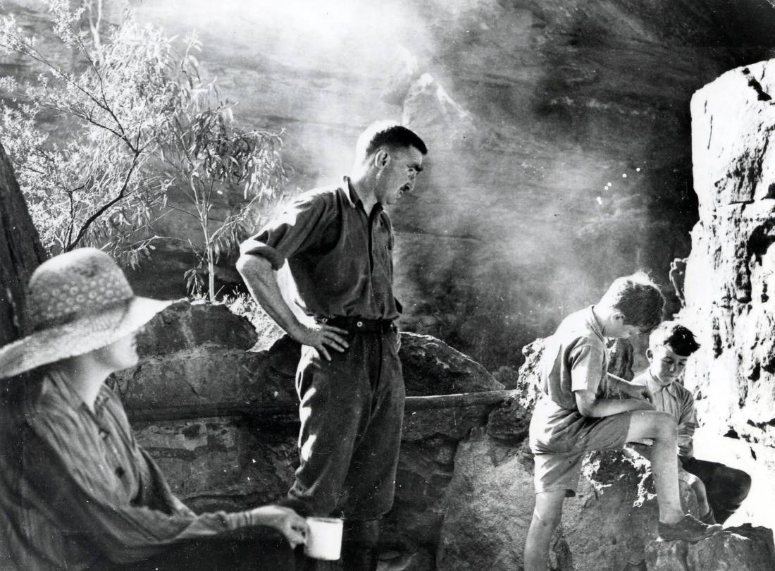 Dark Family at their favorite camping cave near Leura in 1937. |  <i>Source: Local Studies Collection - Blue Mountains City Library</i>